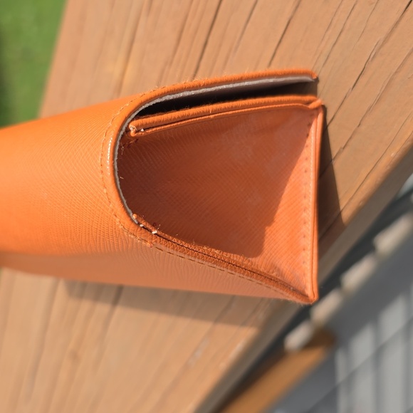 Tory Burch polarized sunglasses - Picture 7 of 9